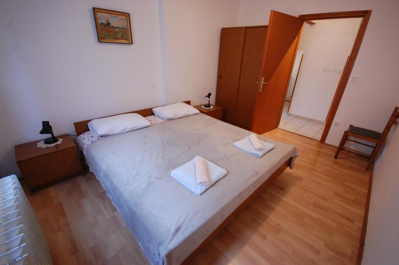 Apartments Snjezana By El-Pi Tours Нивице Экстерьер фото